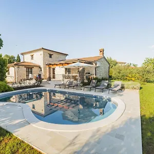 wunderschone-villa-jurinea-mit-privaten-pool.in-istria.net/